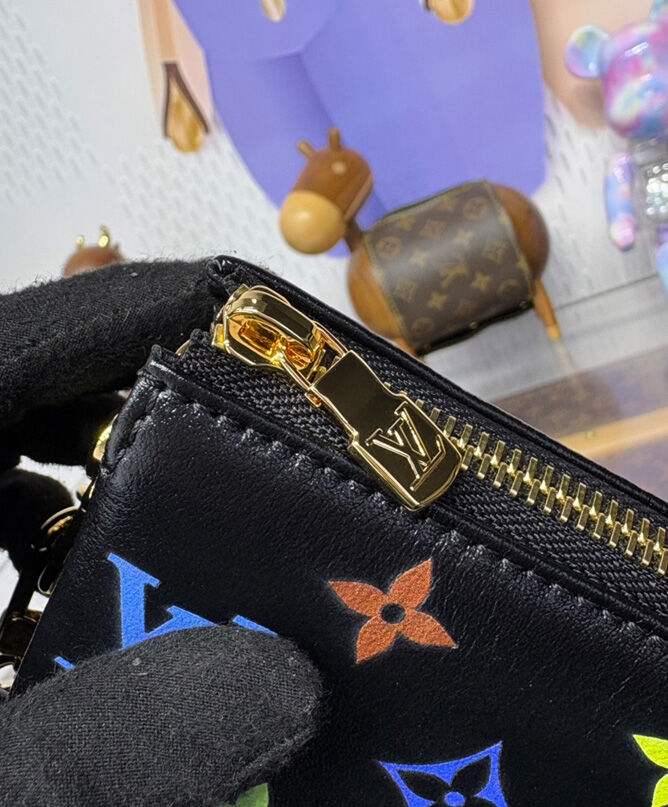LV x TM Coussin BB M13232 Black